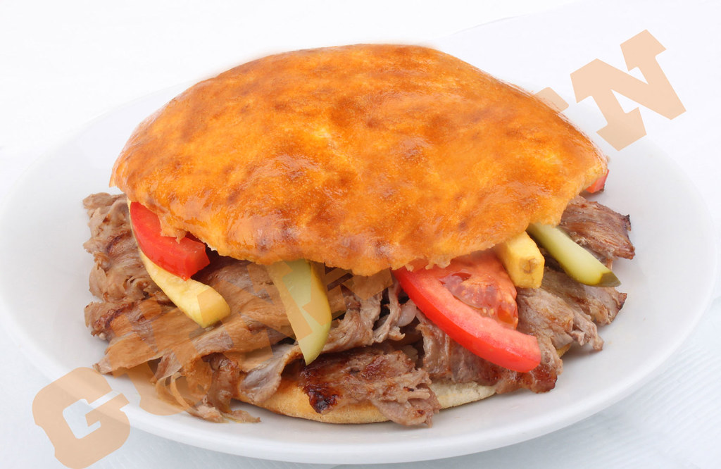 Tombik Ekmek Arası Tavuk Döner