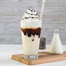 Cold white chocolate