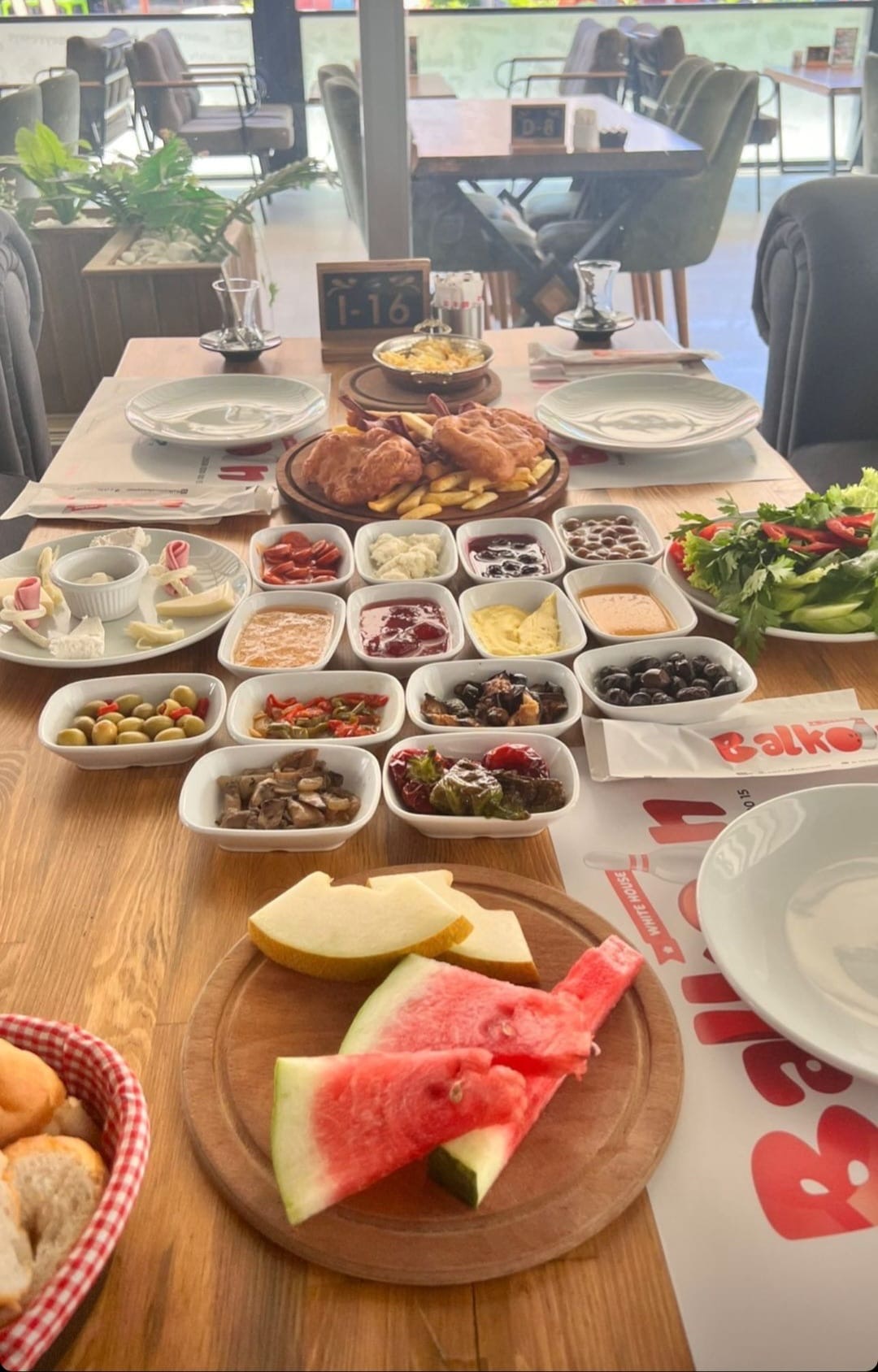 Serpme Kahvaltı