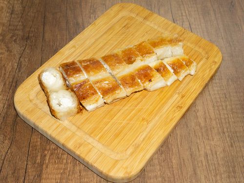 PEYNİRLİ BÖREK
