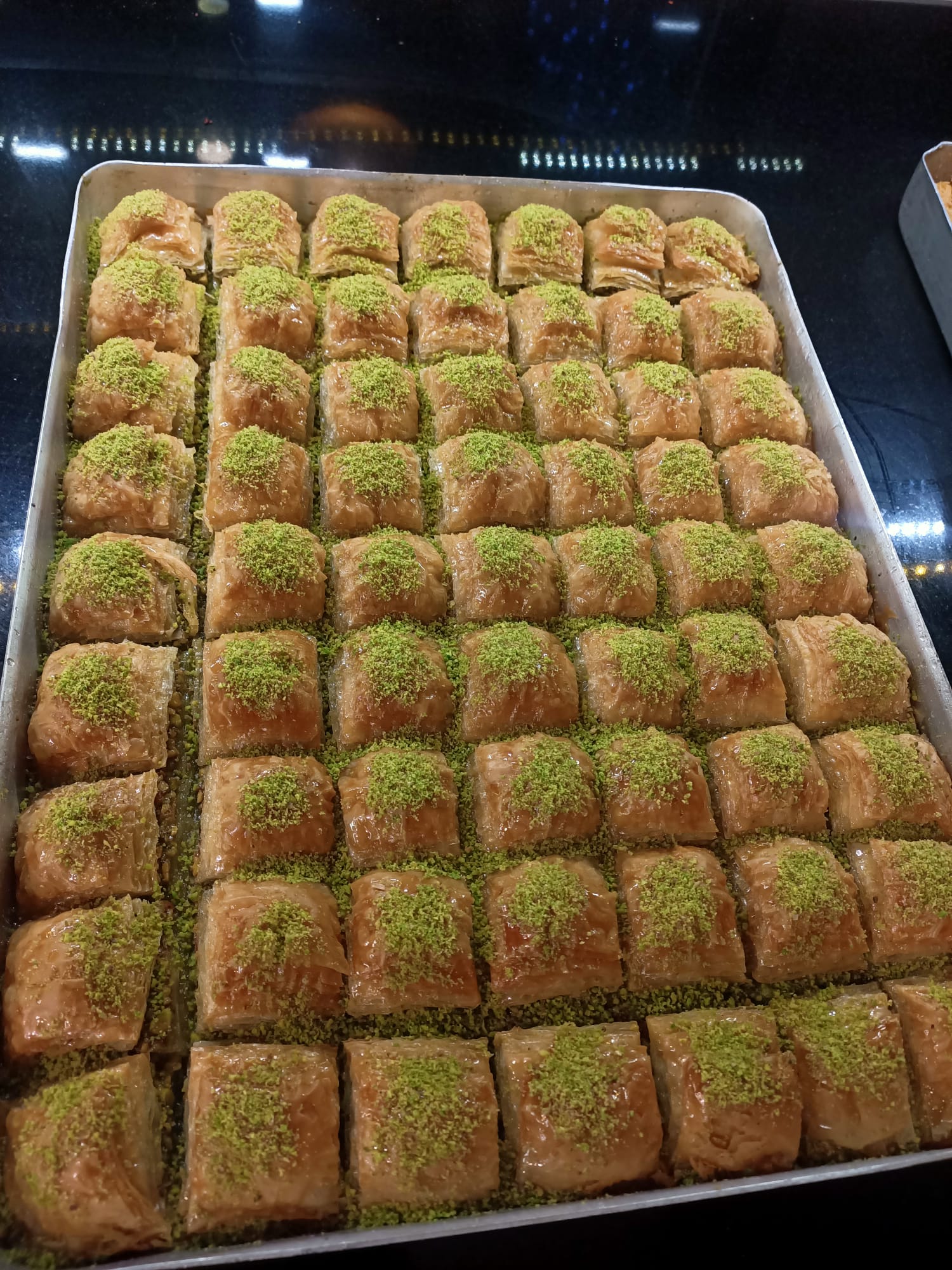 Antep fıstıklı baklava (kg)