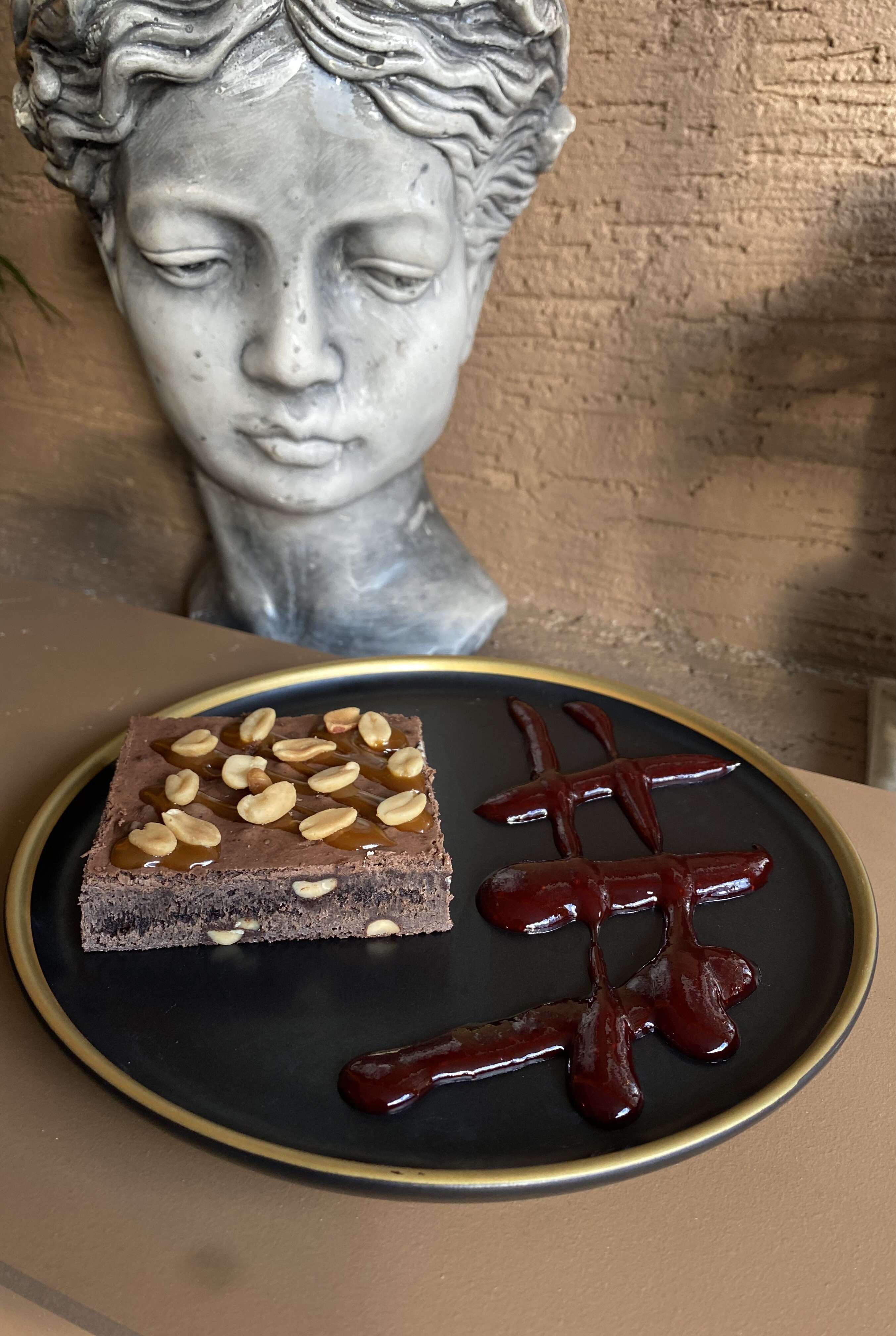 Karamel Fıstıklı Brownie