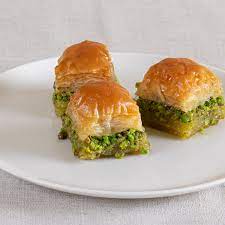 Pistachio baklava