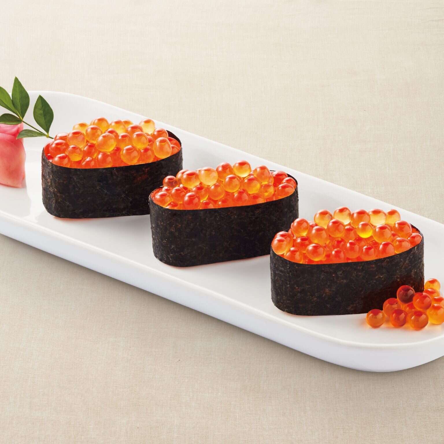 Tobiko Gunkan 3lü