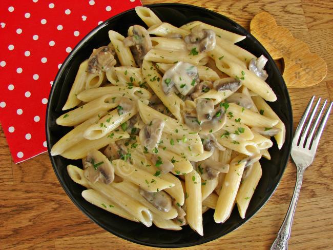 Penne with Mushroom Pesto Sauce