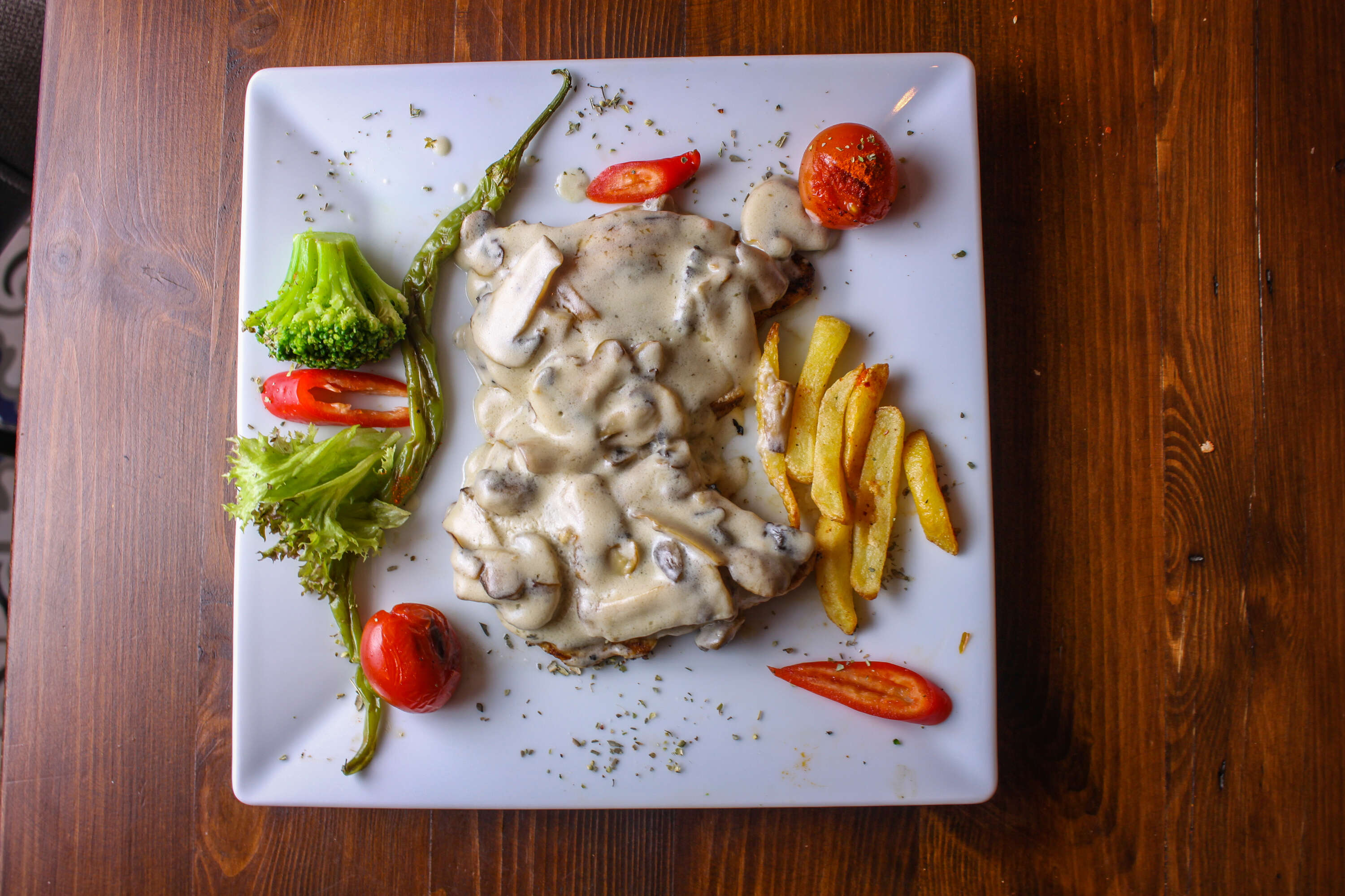 Kremalı Mantarlı Piliç