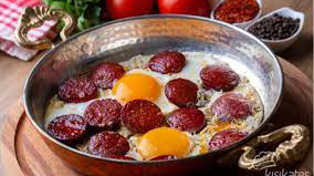 SUCUKLU YUMURTA