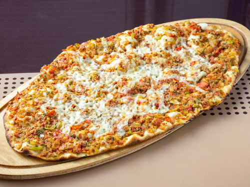 Cheese lahmacun