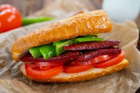 Sucuk Ekmek Yarım / Sucuk Ekmek Tam