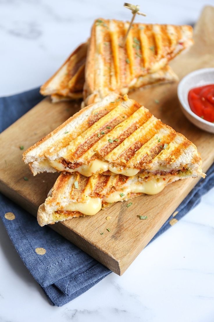 Kaşarlı Tost