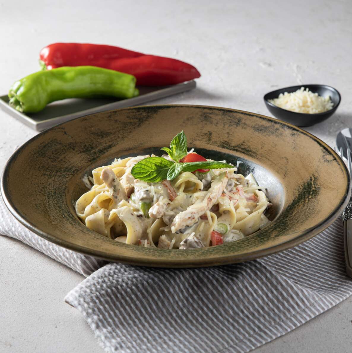 Fettuccine Alfredo