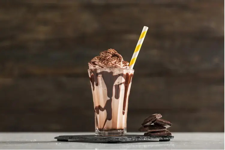 ÇİKOLATALI MILKSHAKE