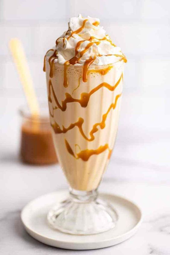 KARAMEL MILKSHAKE