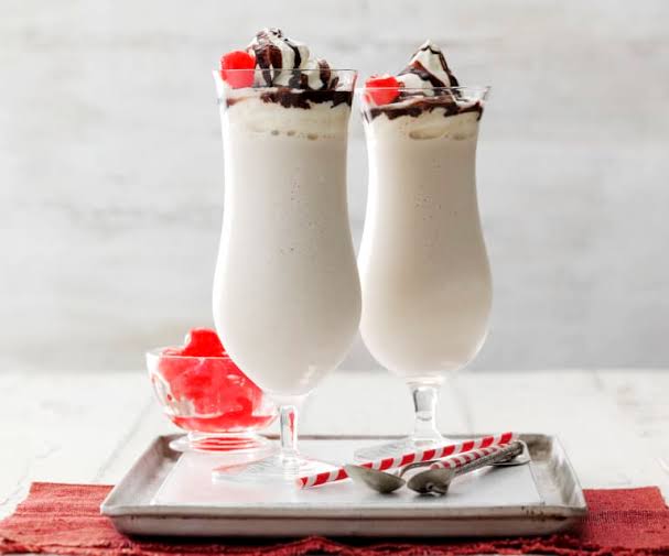 Vanilla milkshake