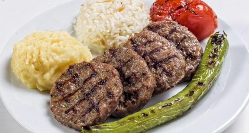 Grilled köfte