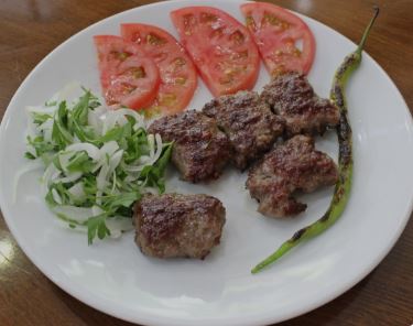 BERGAMA KÖFTE
