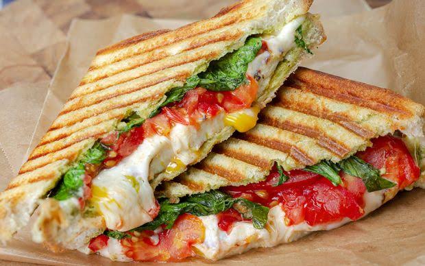 Mixed toast sandwich
