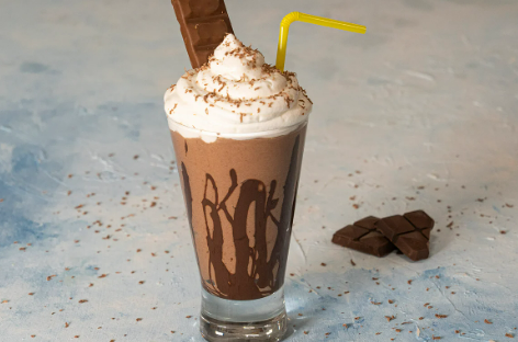 ÇİKOLATALI MİLKSHAKE