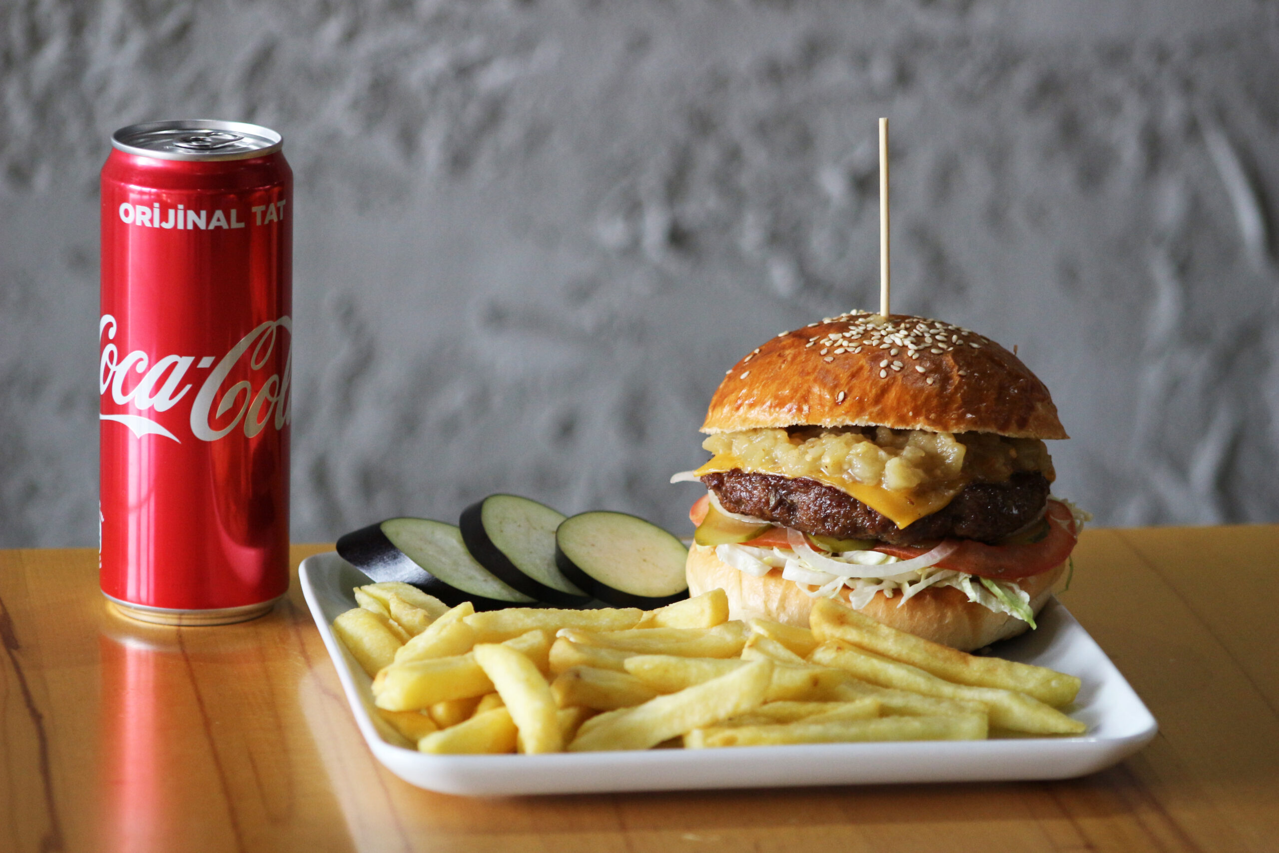 Köz Patlıcan Burger 