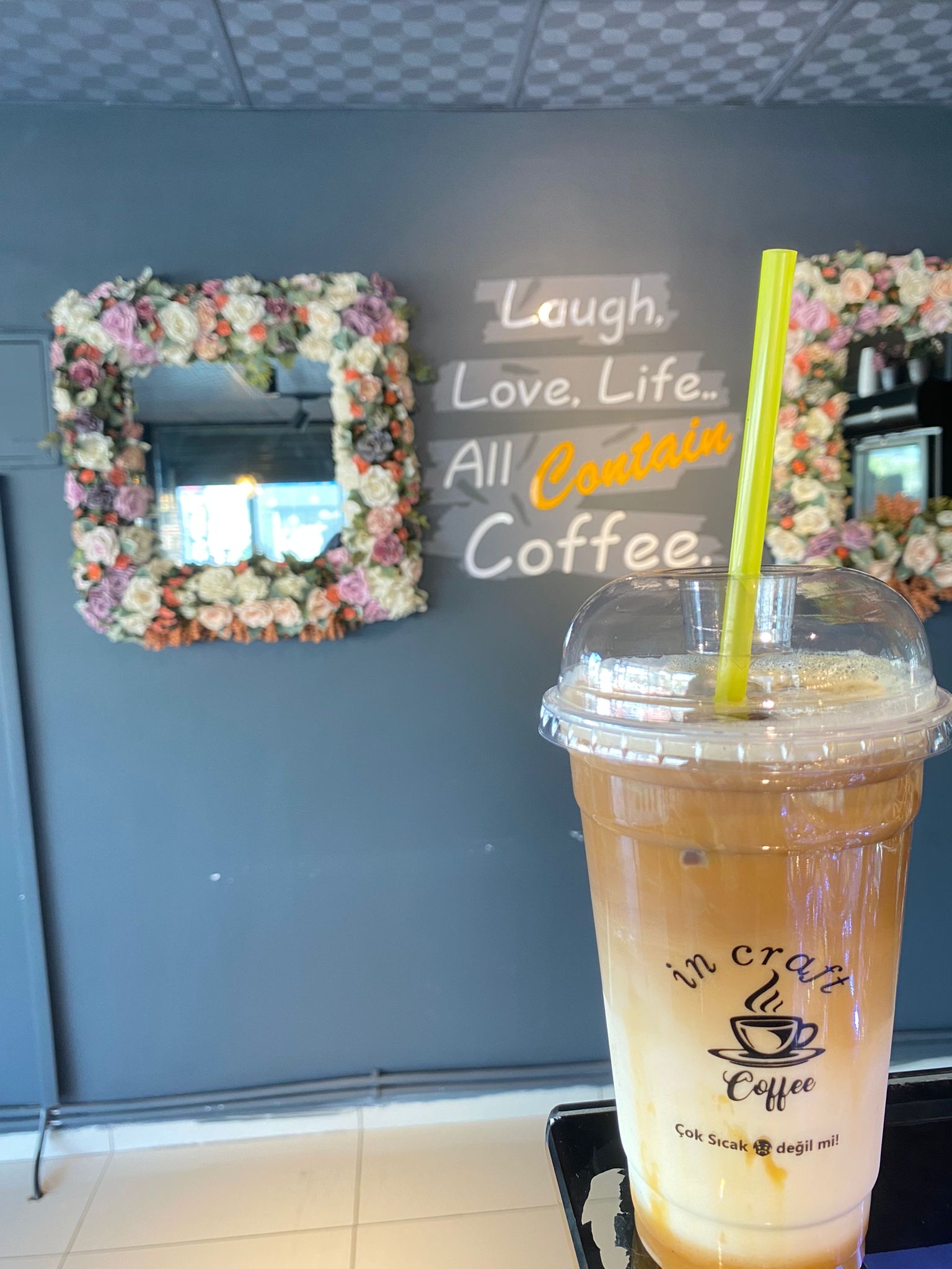 Bisküvi Lotus latte