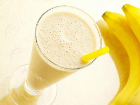 BANANA MILKSHAKE