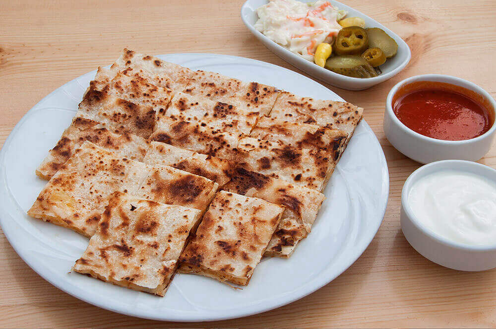 SUCUK GÖZLEME