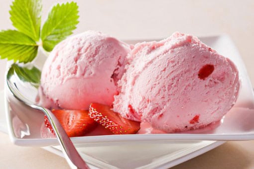 STRAWBERRY ICE CREAM (1 SCOOP)