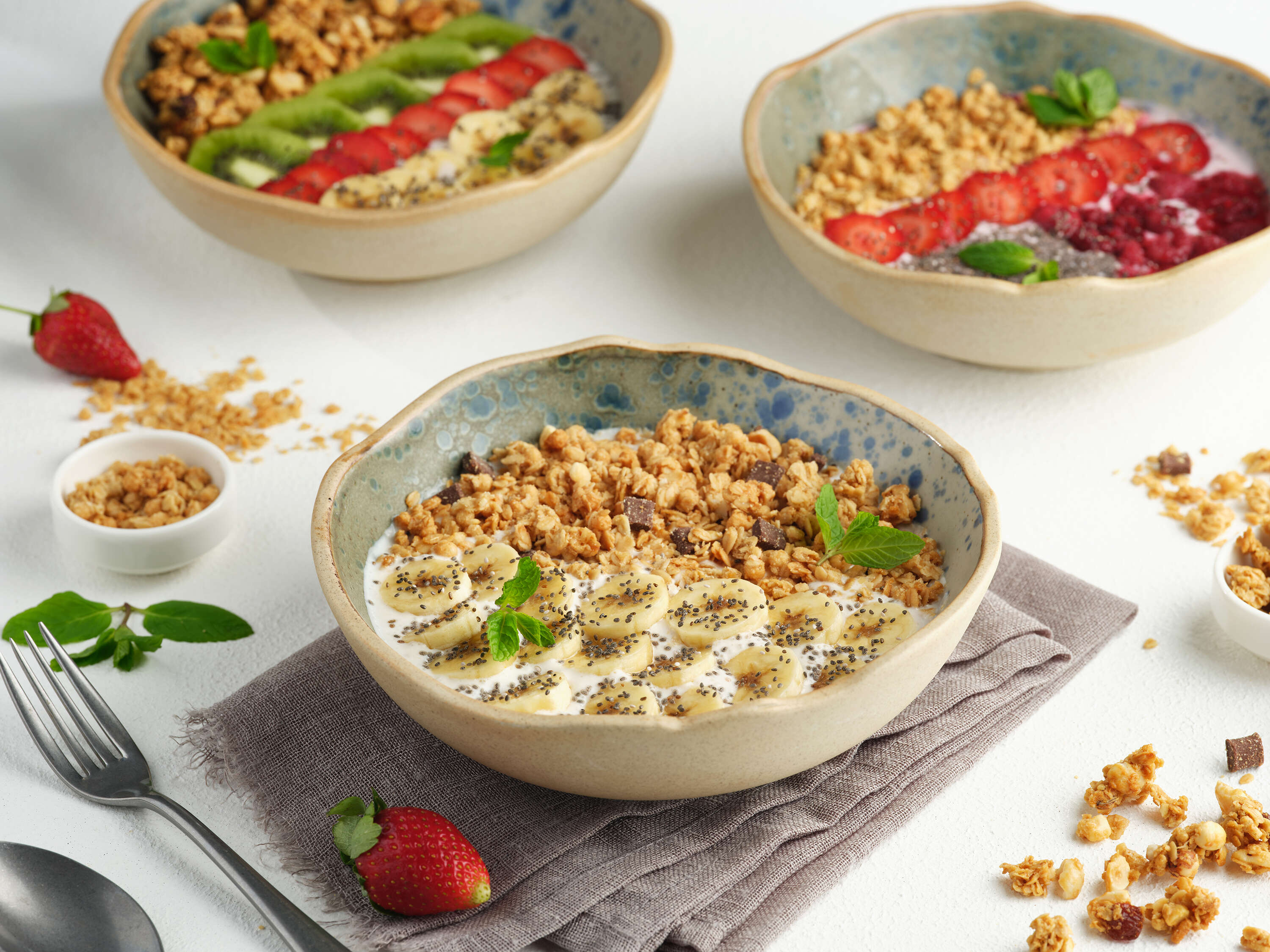 Banana granola