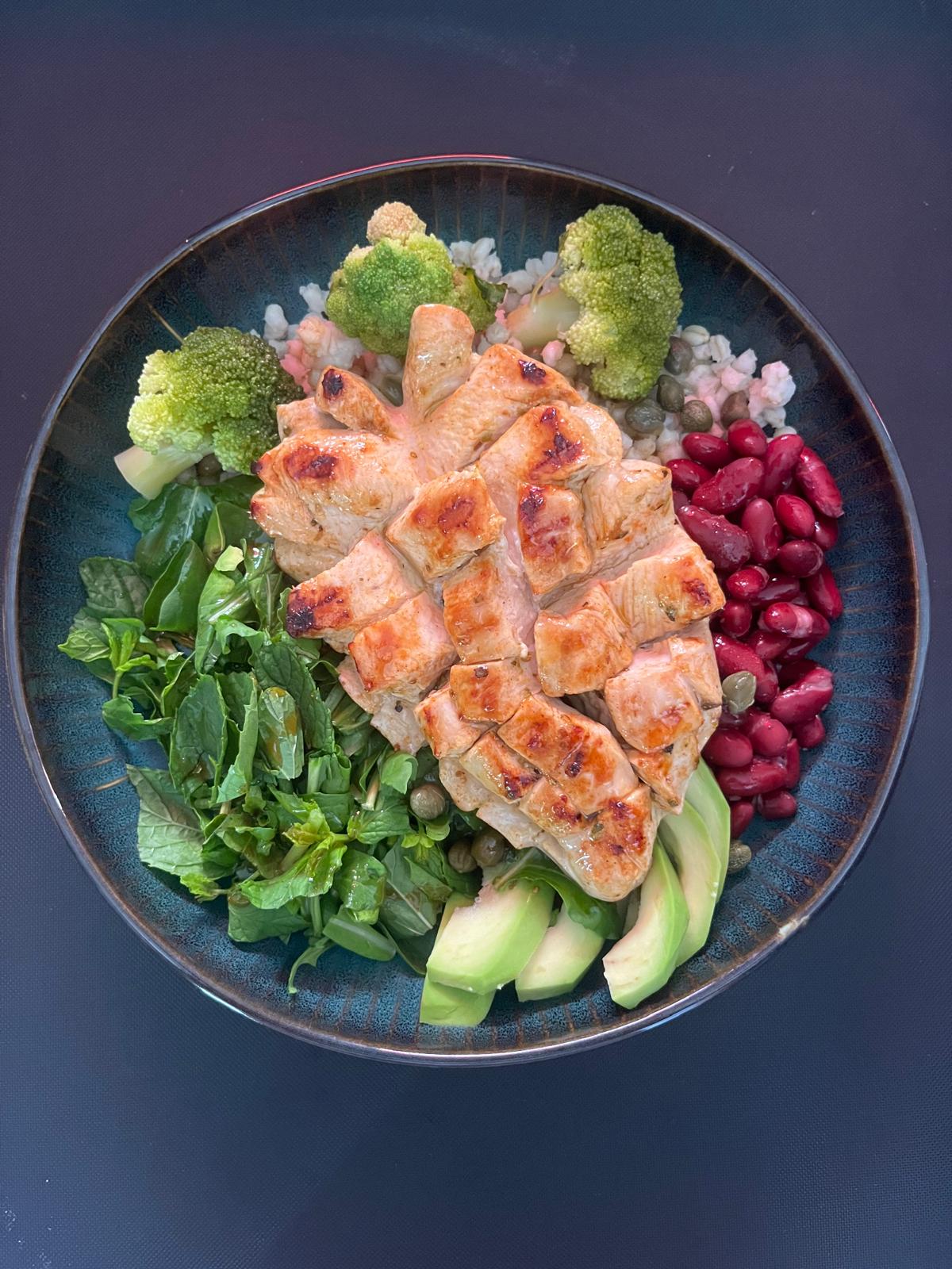 IZGARA TAVUK KASESİ (WHEAT CHICKEN  WITH  BOWL)