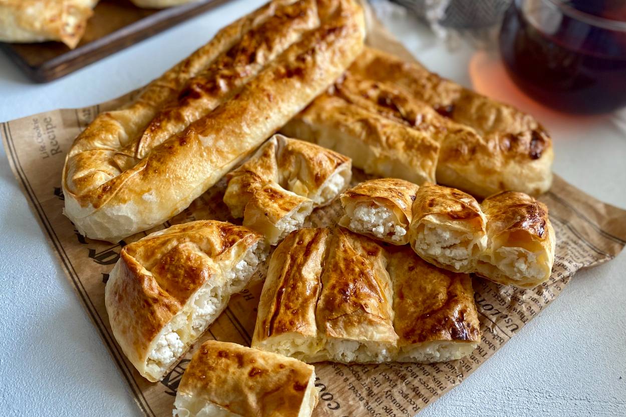 Patatesli Kol Böreği