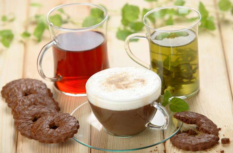 Sıcak İçeçekler / Hot Drinks / Topli Napitci