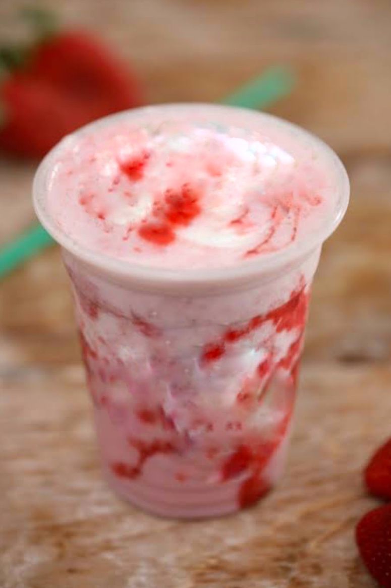 Iced Raspberry Latte