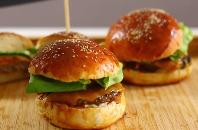 KÜÇÜK BURGER