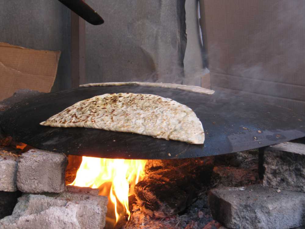 Ispanaklı Sac Böreği