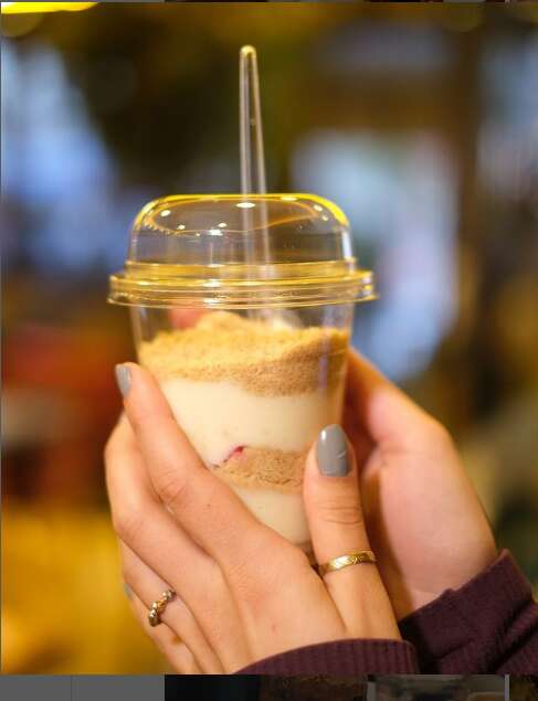 Magnolia pudding + tea