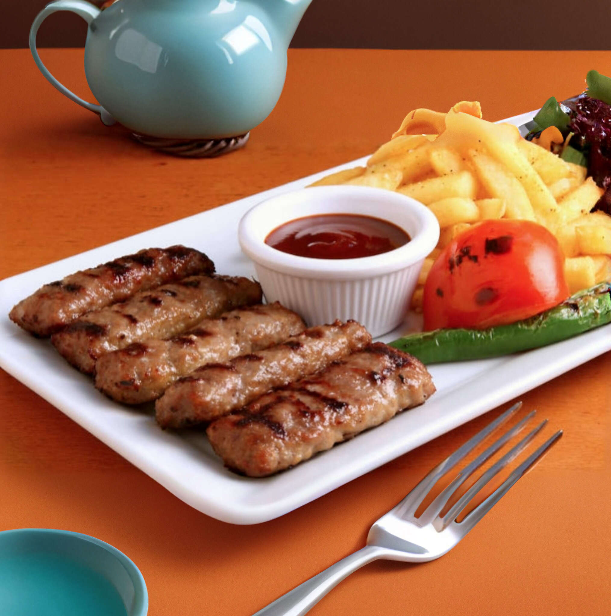 İnegöl köfte with fries and seasonal salad