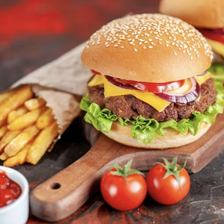 Beef burger + crispy fries meal