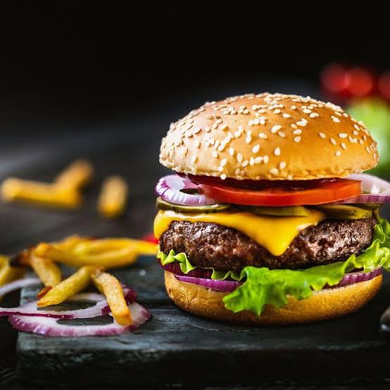 Cheeseburger + crispy fries meal