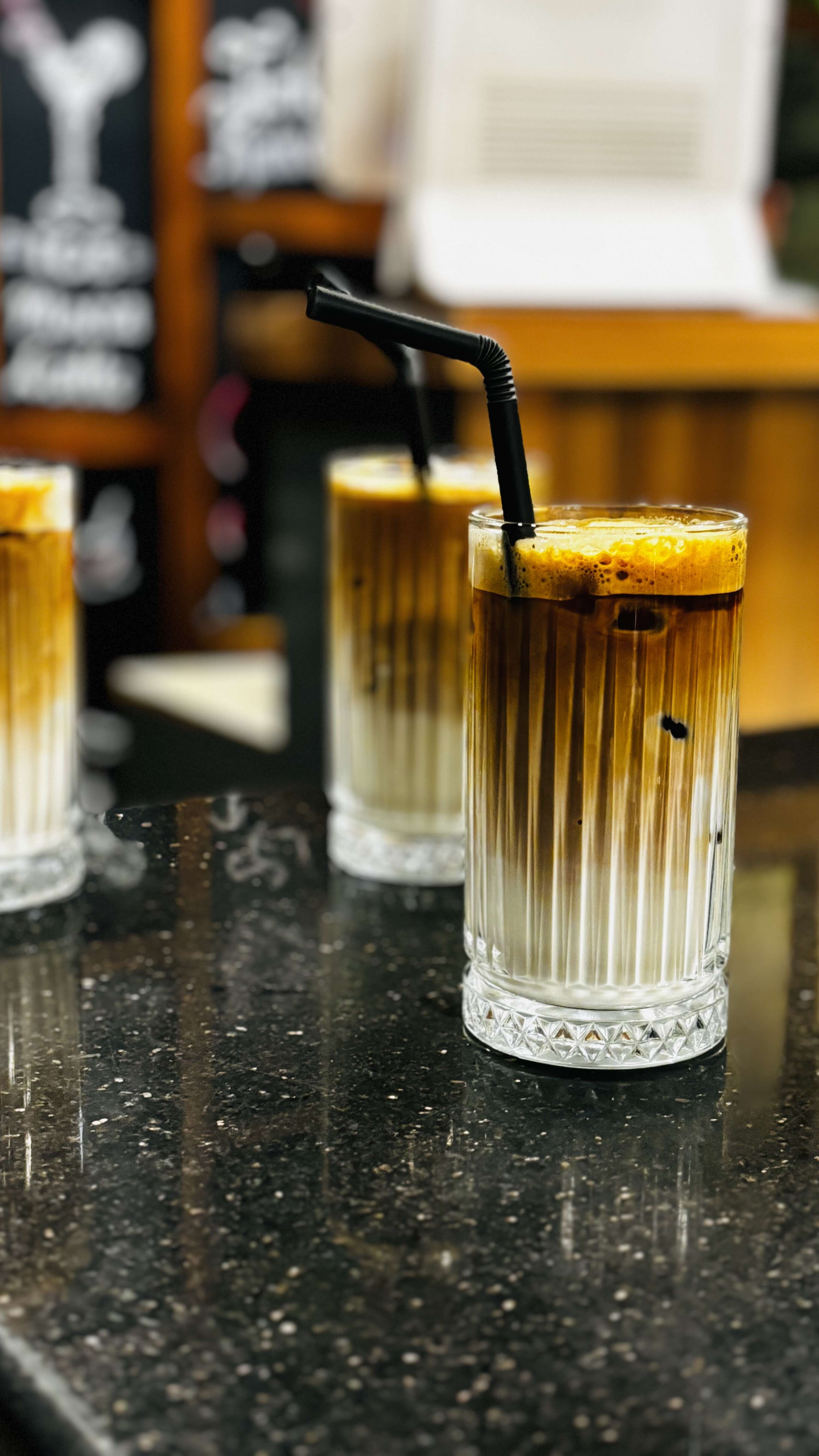 Iced Siyah Çikolatalı Latte
