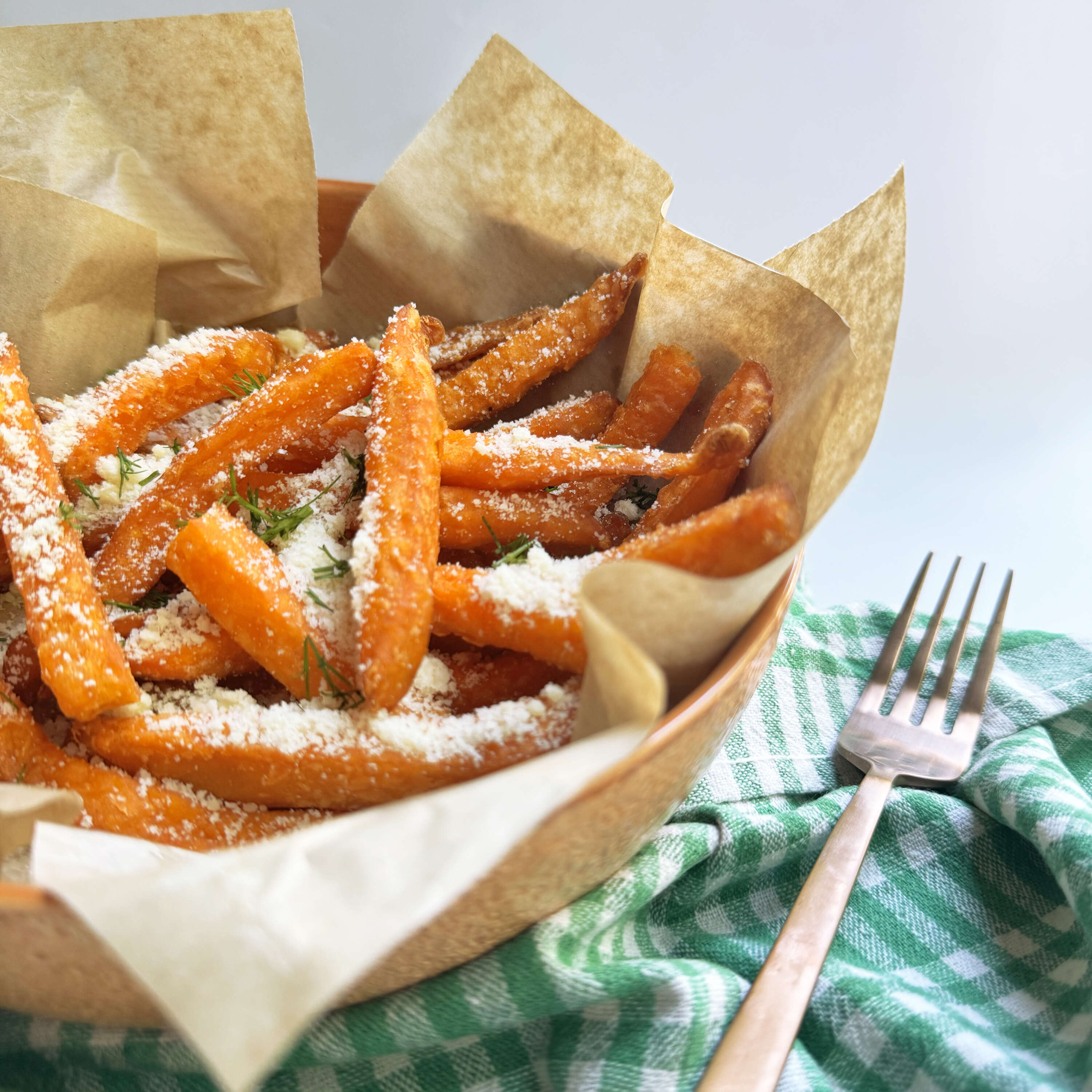 Parmesanlı Tatlı Patates Kızartması
