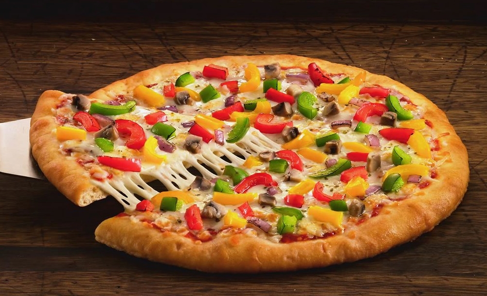SEBZELİ PİZZA