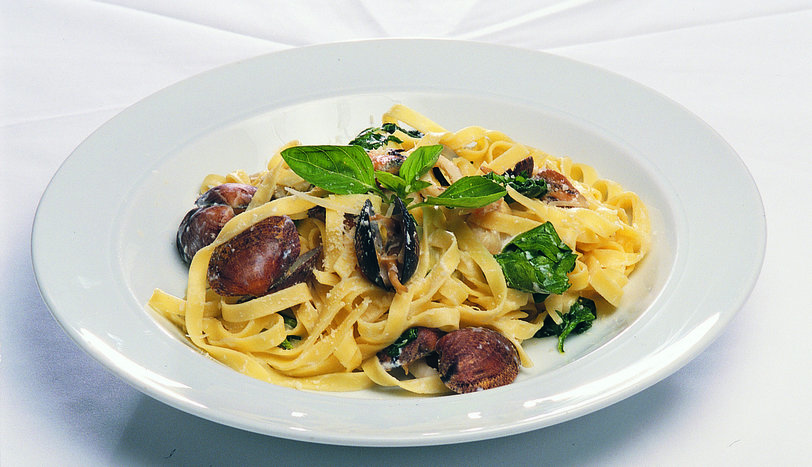 Deniz Mahsüllü Alfredo Tagliatelle