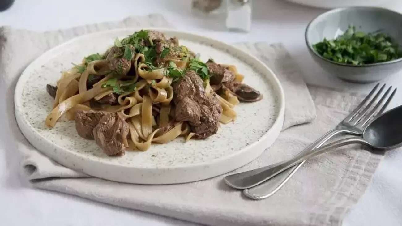 Biftekli Alfredo Tagliatelle