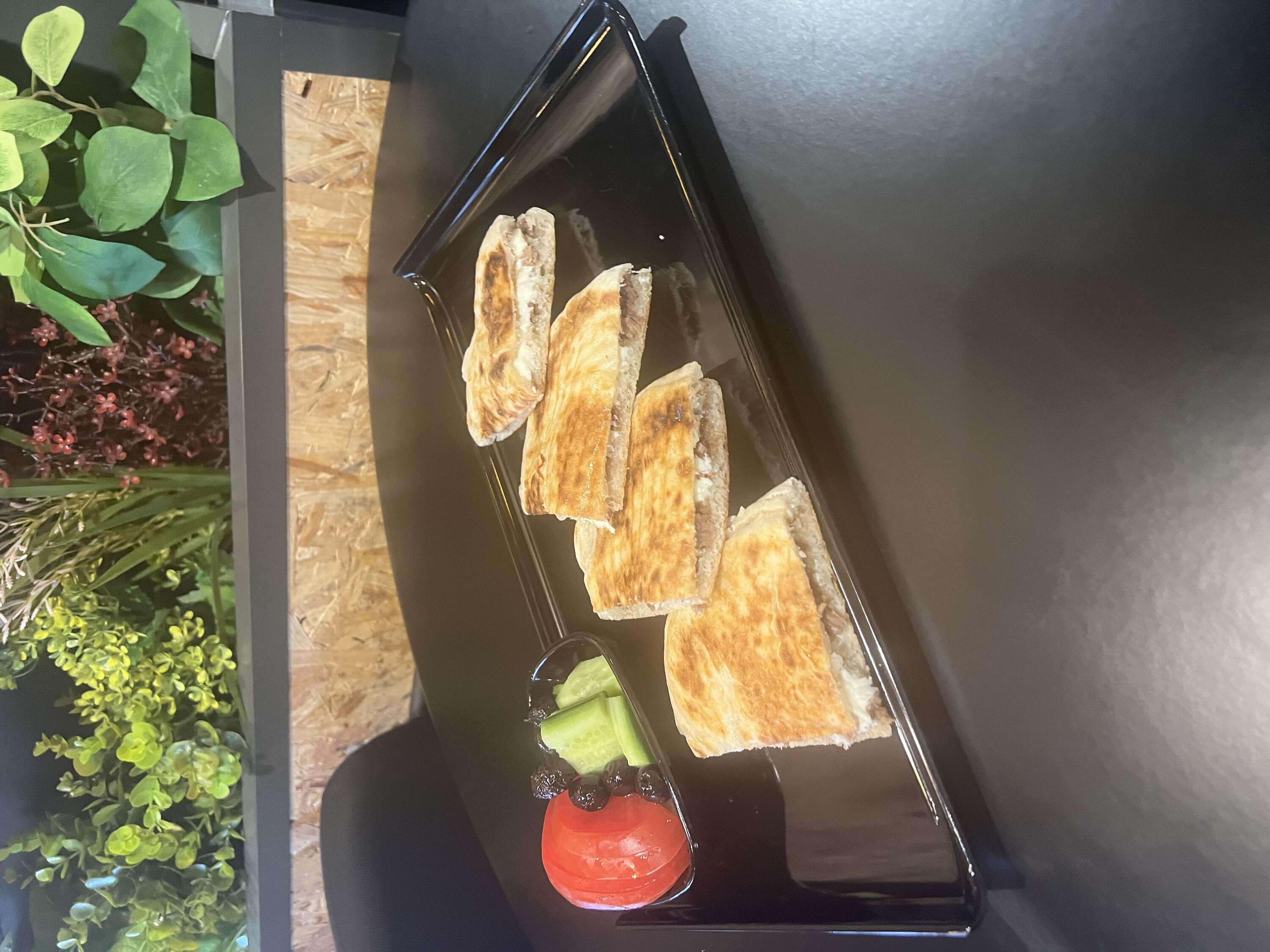 KAVURMALI KAŞARLI BAZLAMALI TOST