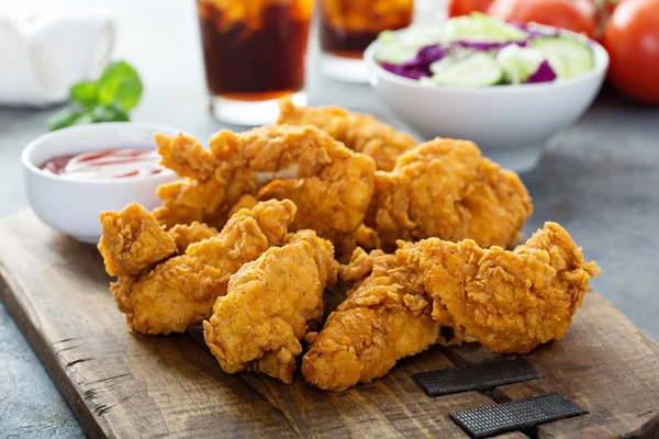 CHICKEN TENDERS ( 6 ADET )