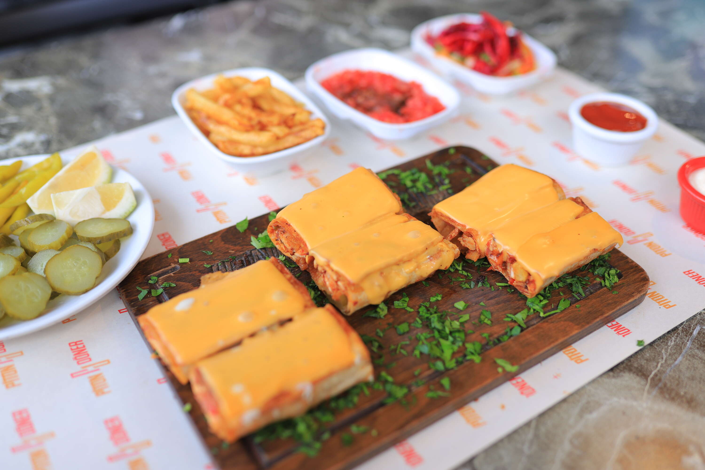 Mantarlı Chedarlı Piton