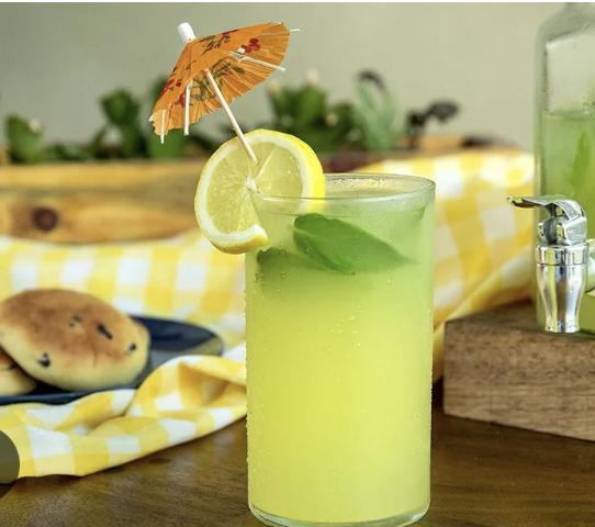 Taze Sıkılmış Limonata