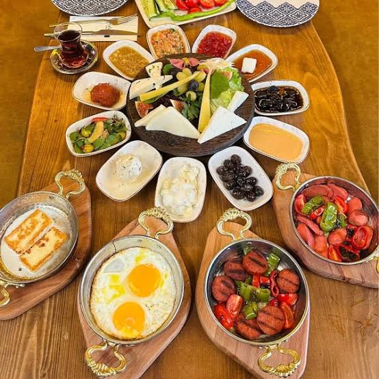 Serpme Kahvaltı(2Kişilik)