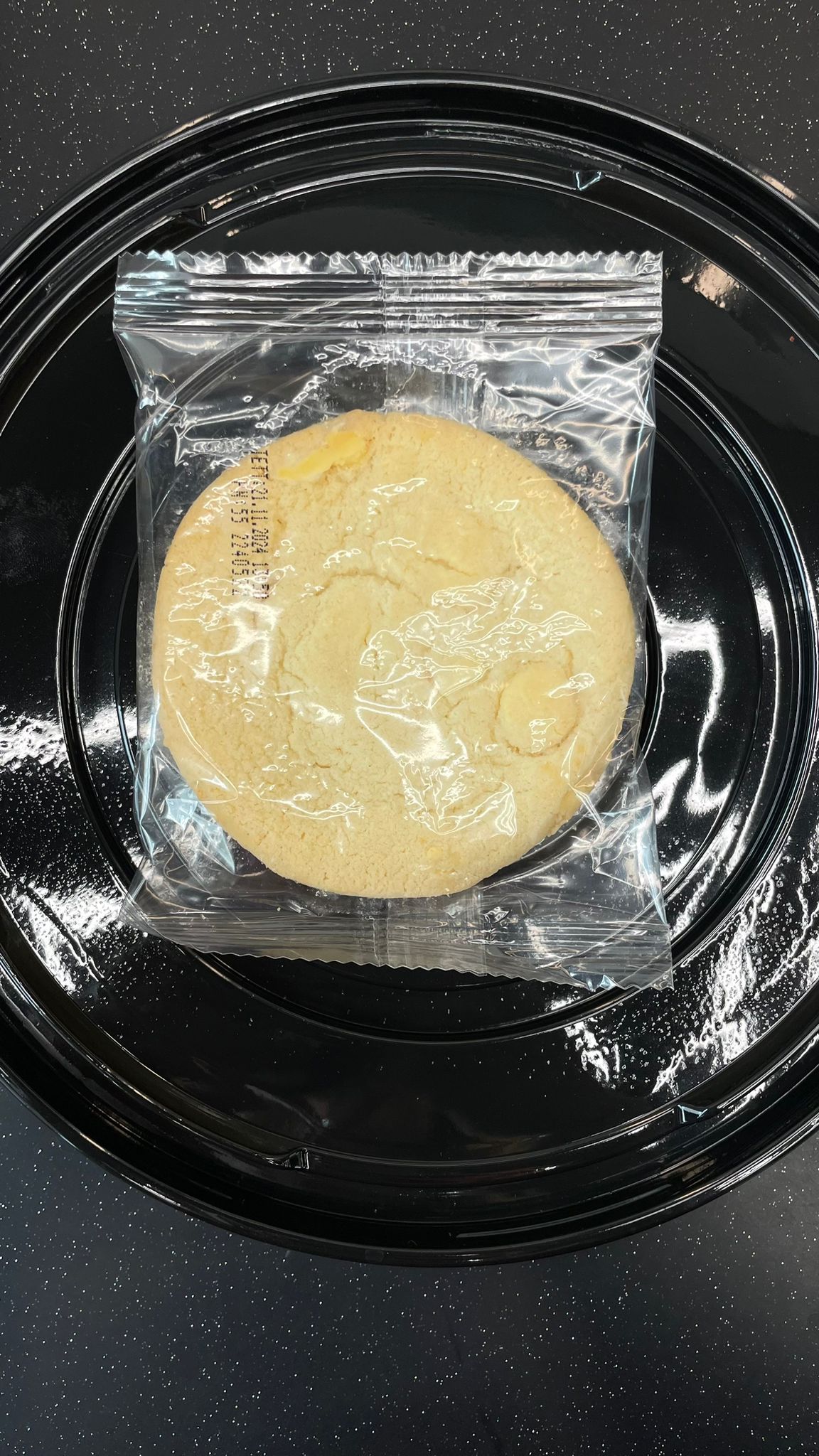 Limonlu beyaz çikolatalı cookie