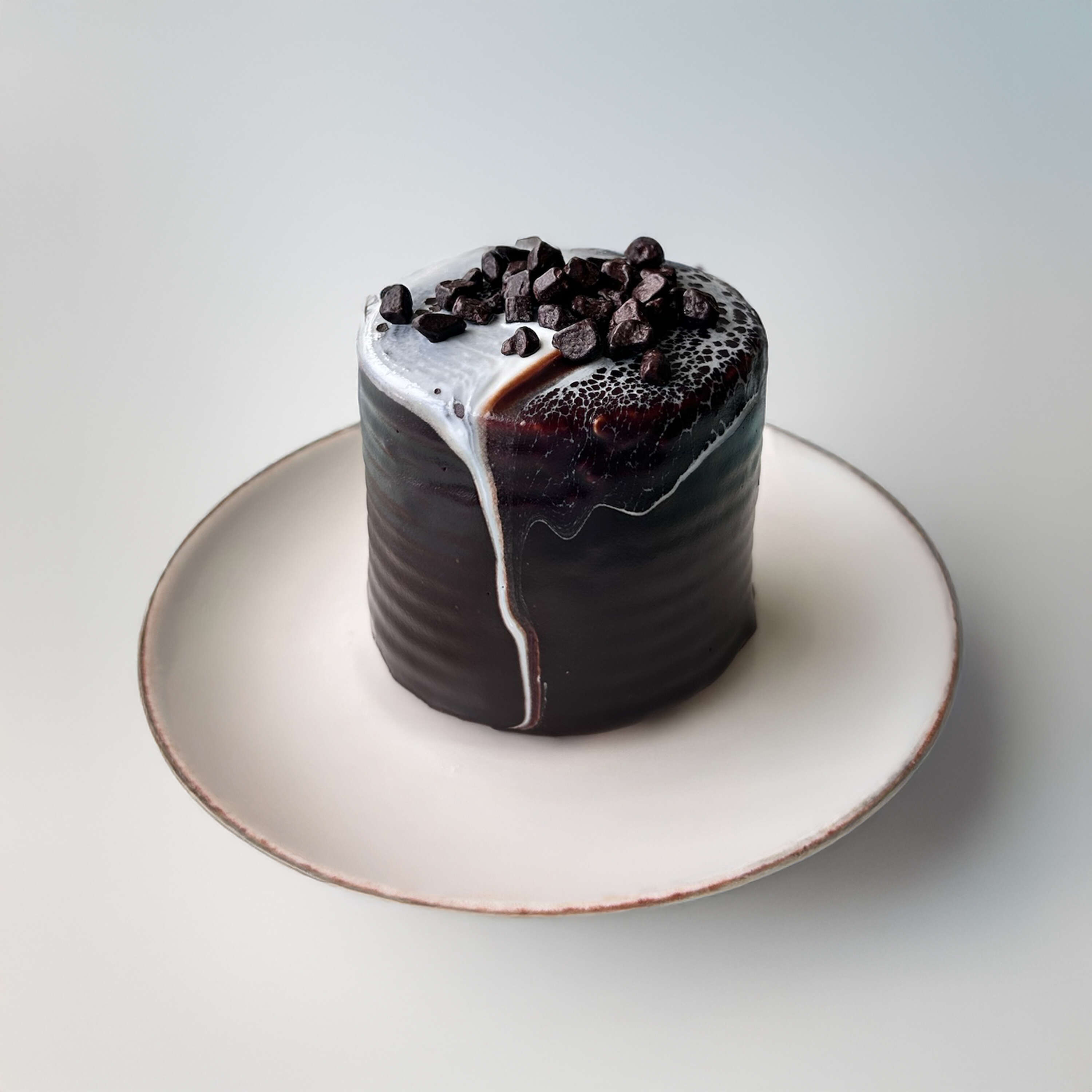 Single chocolate cake
